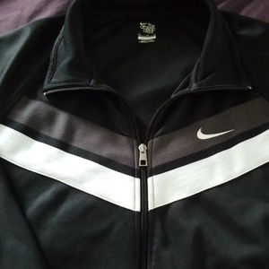 NIKE JACKET